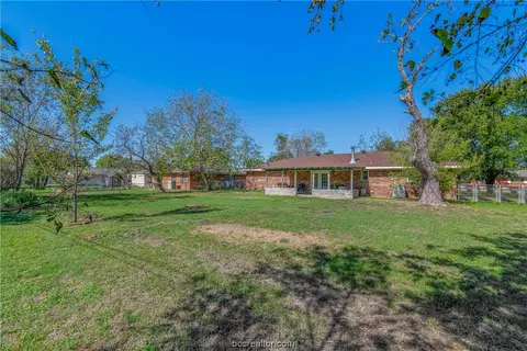 1805 Rose St, Bryan, TX 77802 photo 38