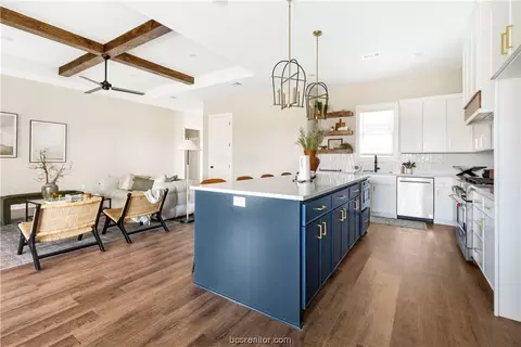 10367 Bourbon Ln, Bryan, TX 77808 photo 13