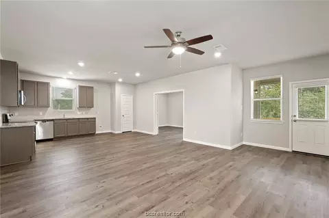 4722 Milagro Loop, Bryan, TX 77807 photo 8
