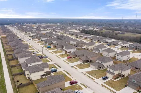 945 Harper Ln, Bryan, TX 77803 photo 25