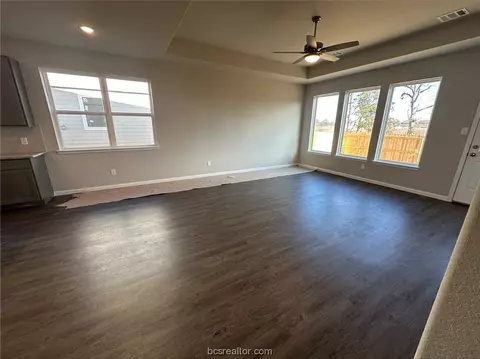 4734 Milagro Loop, Bryan, TX 77807 photo 6