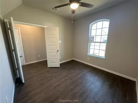 4734 Milagro Loop, Bryan, TX 77807 photo 3