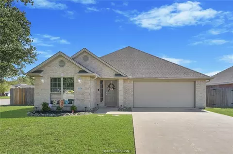 1014 Gardenia St, College Station, TX 77845