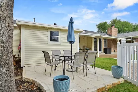 2306 Devonshire St, Bryan, TX 77802 photo 25