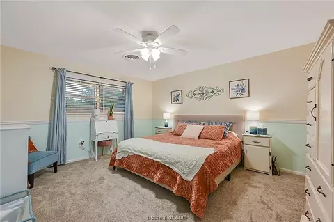 2306 Devonshire St, Bryan, TX 77802 photo 15
