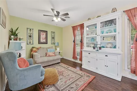 2306 Devonshire St, Bryan, TX 77802 photo 3