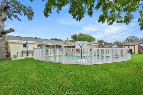 2306 Devonshire St, Bryan, TX 77802 photo 24