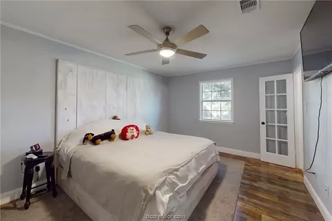 3901 Sioux Cir, Bryan, TX 77802 photo 11