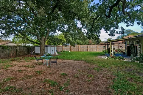 3901 Sioux Cir, Bryan, TX 77802 photo 21