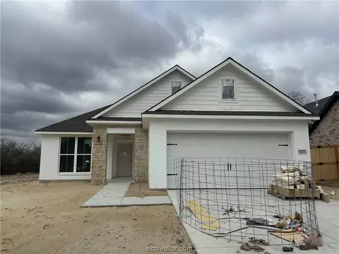 5615 Hayduke Ln, Bryan, TX 77802