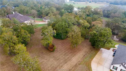 10188 Hampton Ct, Iola, TX 77861 photo 16