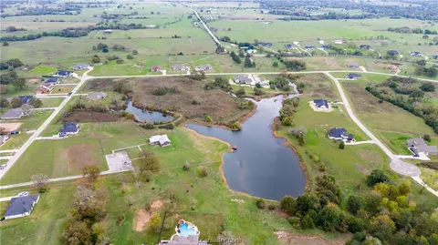 10188 Hampton Ct, Iola, TX 77861 photo 20