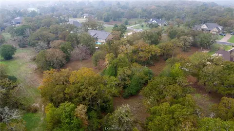10188 Hampton Ct, Iola, TX 77861 photo 12