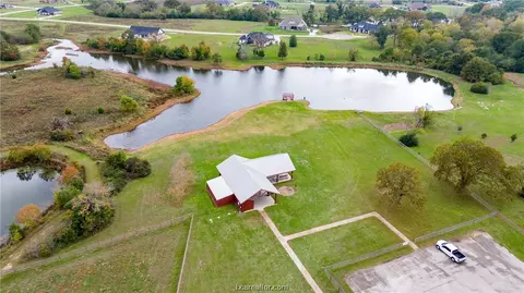 10188 Hampton Ct, Iola, TX 77861 photo 22