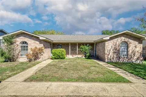 1517-1519 Hillside, College Station, TX 77845