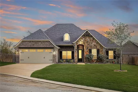 3309 Covington Ct, Bryan, TX 77808