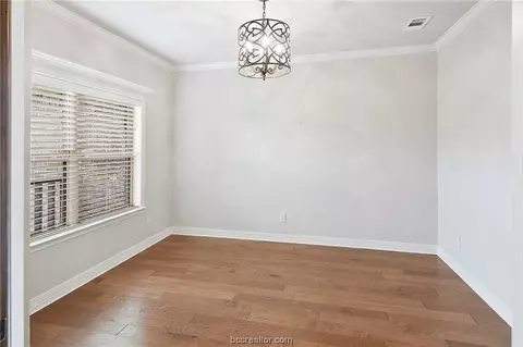 3309 Covington Ct, Bryan, TX 77808 photo 5