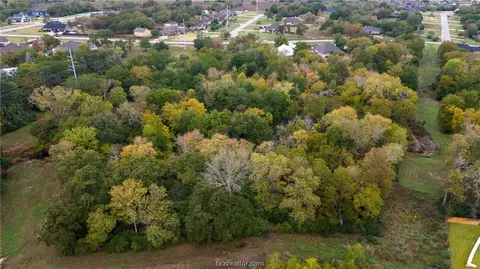 3908 Austins Estates Dr, Bryan, TX 77808 photo 12