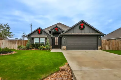 161 Brazos Bnd, Snook, TX 77878