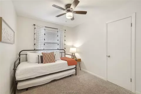 2602 Morris Ln, Bryan, TX 77802 photo 7