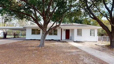 418 Emmett, Bryan, TX 77802