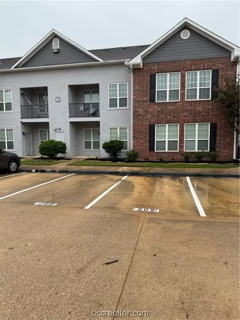 801 Luther Street W 202, College Station, TX 77840