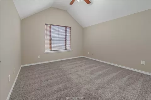 6105 Canterbury Dr, Bryan, TX 77802 photo 18