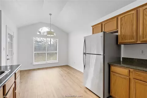 Kitchen - 4500 Augusta Dr, Bryan, TX 77803 photo 5 of 6