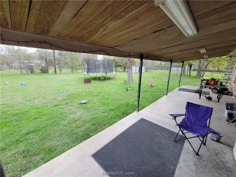 417 Leslie Dr, Bryan, TX 77802 photo 15