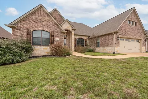 3212 Middleburg Grn, Bryan, TX 77808