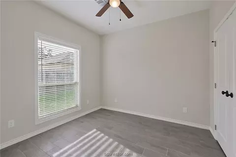 237 Peach, Bryan, TX 77803 photo 13