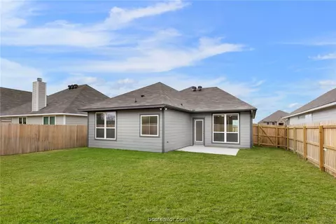 1920 Chief St, Bryan, TX 77807 photo 37