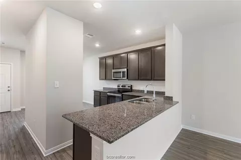 1920 Chief St, Bryan, TX 77807 photo 14