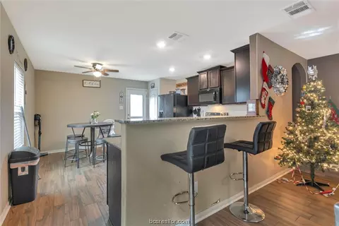 1581 Amy Dr, Kyle, TX 78640 photo 10