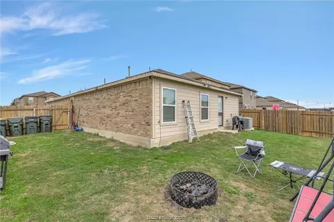 1581 Amy Dr, Kyle, TX 78640 photo 42