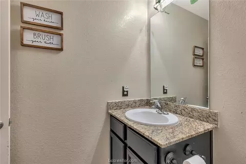 1581 Amy Dr, Kyle, TX 78640 photo 34