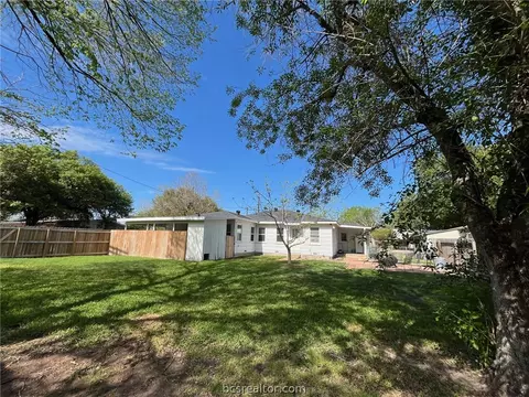 1501 Burt St, Bryan, TX 77802 photo 16