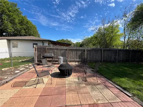 1501 Burt St, Bryan, TX 77802 photo 18