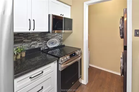 2100 Windsor Drive 23, Bryan, TX 77802 photo 11