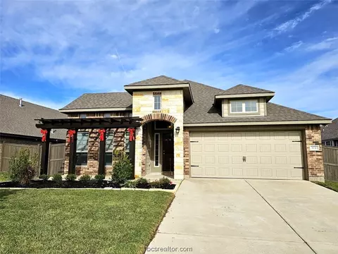 5131 Maroon Creek Dr, Bryan, TX 77802