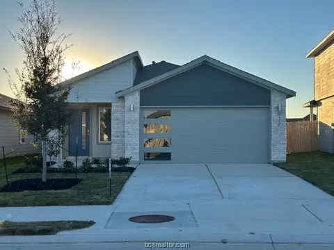 973 Lady Bird Ln, College Station, TX 77845