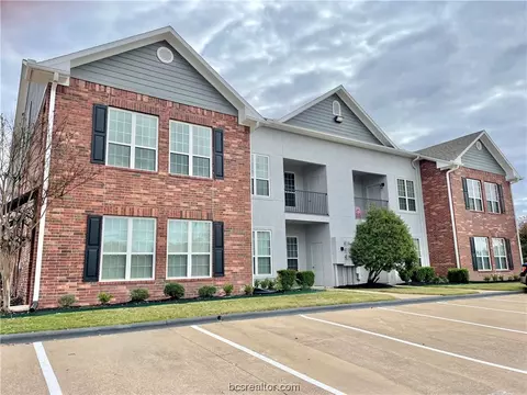 801 Luther #805, College Station, TX 77840