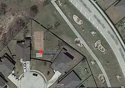 4005 Muncaster Ln, College Station, TX 77845