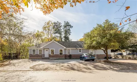 1328 Baker, Bryan, TX 77803