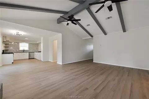 1304 Bristol St, Bryan, TX 77802 photo 3