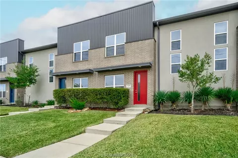 3927 W S Phillips Pkwy, College Station, TX 77845