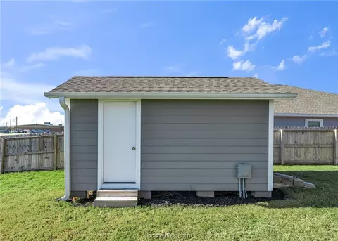 Exterior - 257 Rustic Trce, Snook, TX 77878 photo 3 of 13