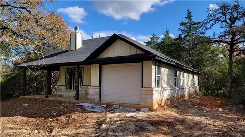 4335 Berkshire Dr, Franklin, TX 77856