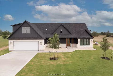 7567 Garrison Creek Dr, Bryan, TX 77808