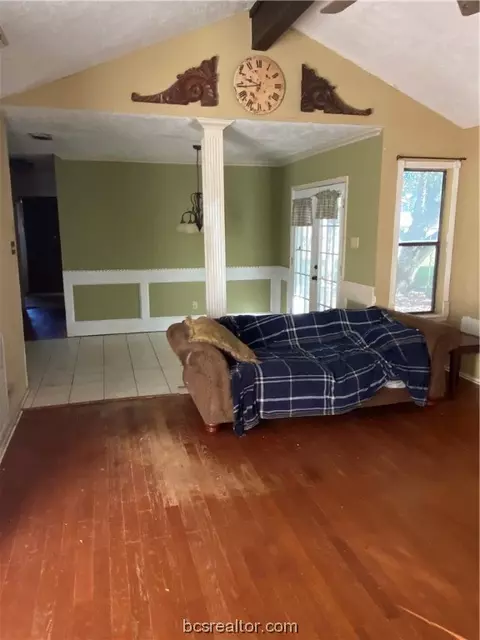 2128 La Brisa Dr, Bryan, TX 77807 photo 2